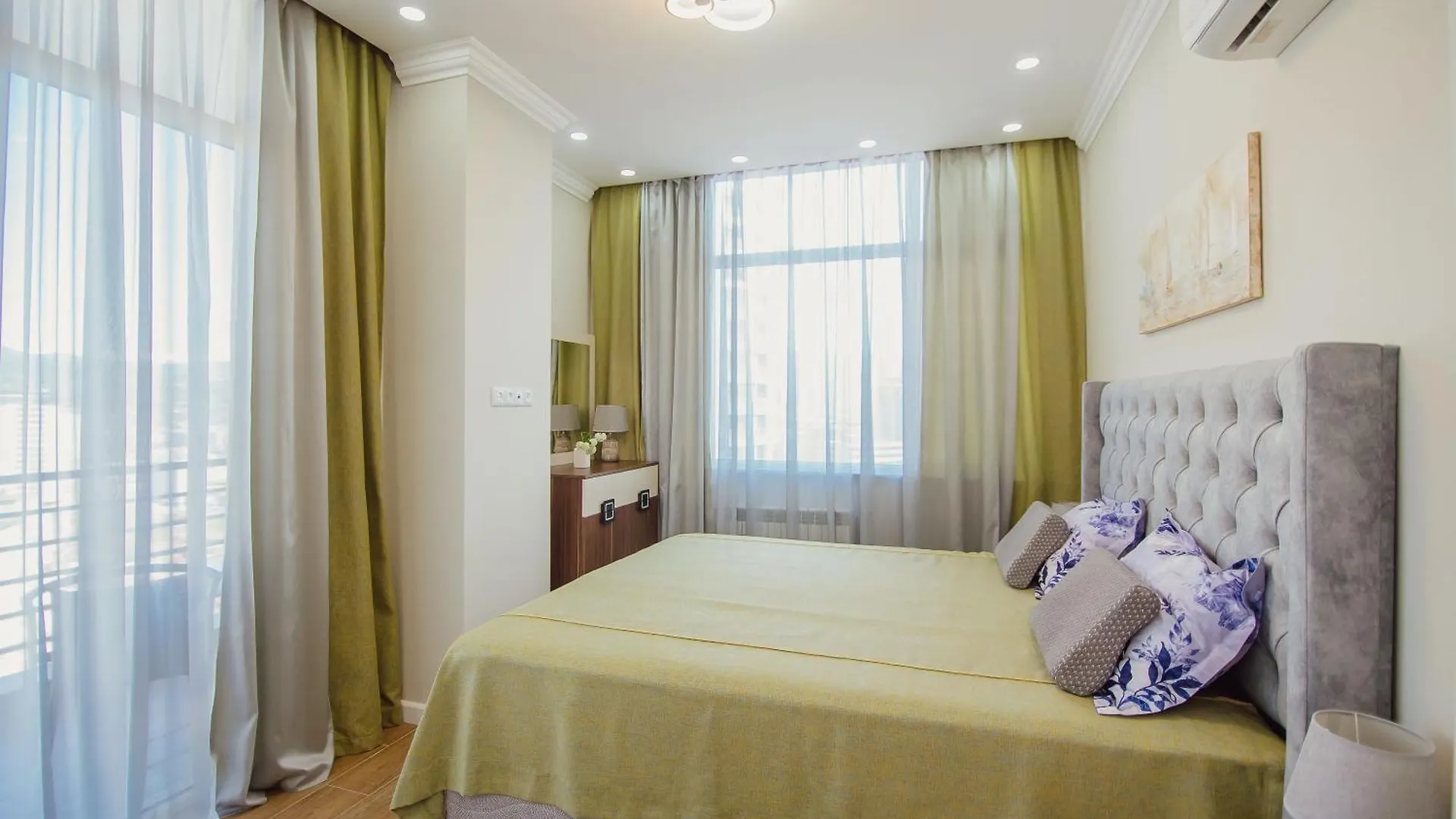 Happy Apartments باتومي 0*,