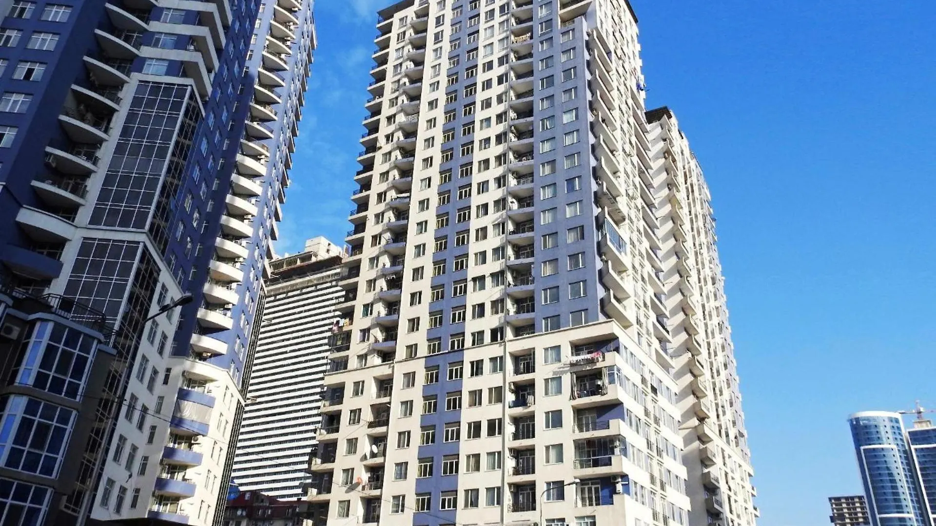 Happy Apartments باتومي جورجيا